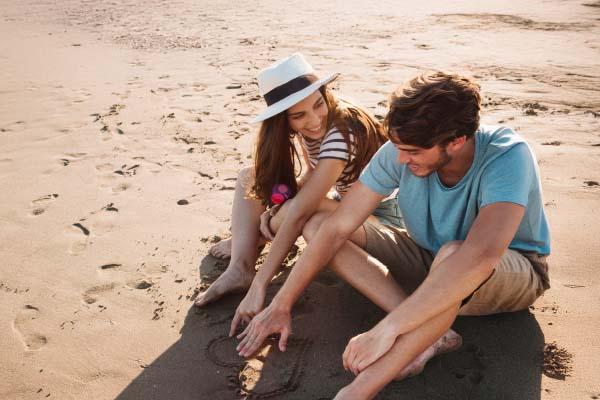 CELEBRATE VALENTINE’S DAY AT THE BEACH! Krystal Grand® Nuevo Vallarta CELEBRATE VALENTINE’S DAY AT THE BEACH! Krystal Grand® Nuevo Vallarta