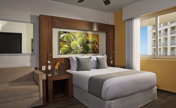 DELUXE ROOM TROPICAL VIEW OR OCEAN VIEW Krystal Grand Nuevo Vallarta Hotel Nuevo Vallarta