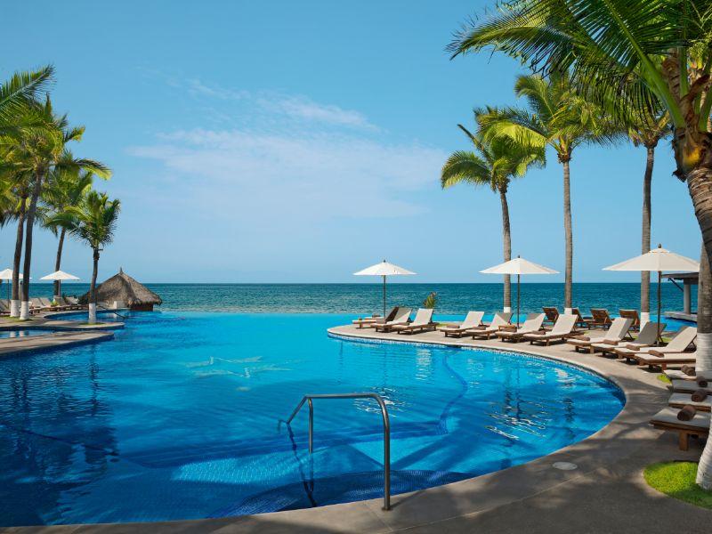 Pools Krystal Grand® Nuevo Vallarta Pools Krystal Grand® Nuevo Vallarta